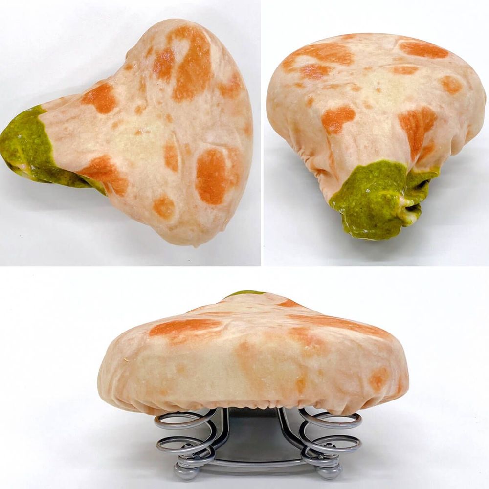 サグシーフードカレー付きナン